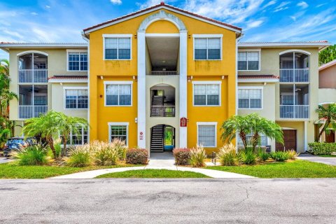 Condominio en venta en Sarasota, Florida, 1 dormitorio, 88.91 m2 № 1827344 - foto 1