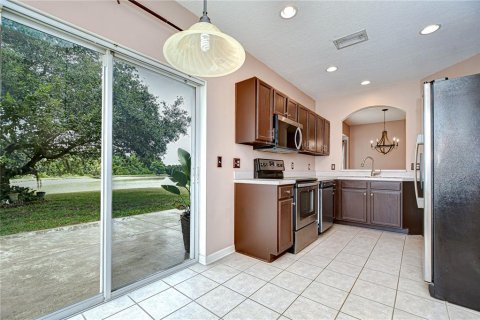 House in Wesley Chapel, Florida 4 bedrooms, 175.03 sq.m. № 1771414 - photo 26