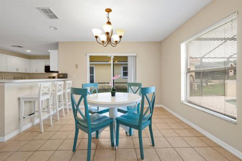 Villa ou maison à louer à Davenport, Floride: 4 chambres, 183.76 m2 № 2430947 - photo 15