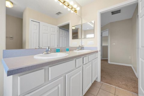 Villa ou maison à louer à Davenport, Floride: 4 chambres, 183.76 m2 № 2430947 - photo 21