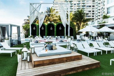 Condominio en alquiler en Miami Beach, Florida, 45.06 m2 № 2059827 - foto 25