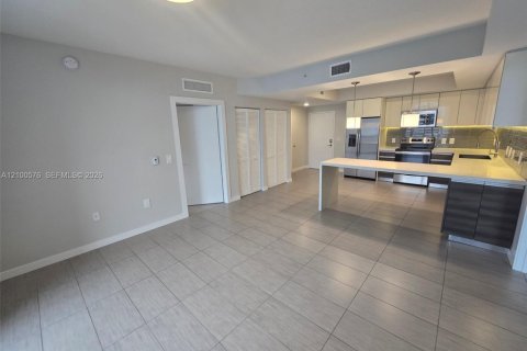 Apartment in Miami, Florida 2 bedrooms, 96.8 sq.m. № 2402384 - photo 11