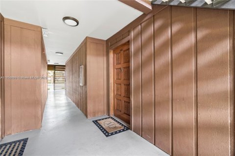 Copropriété à louer à Doral, Floride: 2 chambres, 93.46 m2 № 1891913 - photo 27