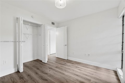 Copropriété à louer à Doral, Floride: 2 chambres, 93.46 m2 № 1891913 - photo 16