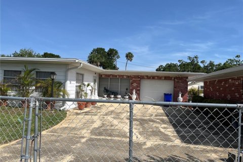 Villa ou maison à vendre à Edgewater, Floride: 4 chambres, 220.18 m2 № 2226447 - photo 5