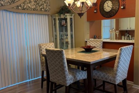 Condominio en venta en Madeira Beach, Florida, 1 dormitorio, 61.78 m2 № 1900828 - foto 5