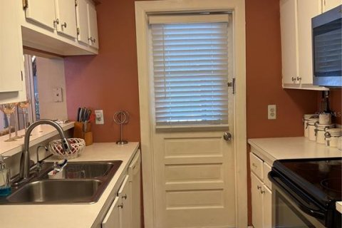 Condominio en venta en Madeira Beach, Florida, 1 dormitorio, 61.78 m2 № 1900828 - foto 8