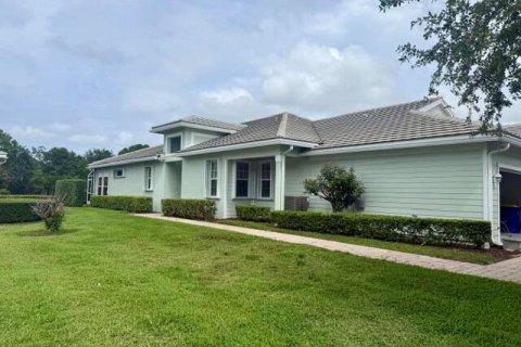 Townhouse in Stuart, Florida 3 bedrooms, 153.94 sq.m. № 2086786 - photo 2
