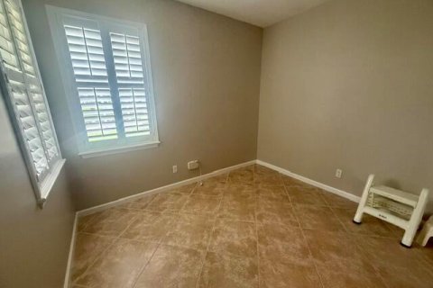 Townhouse in Stuart, Florida 3 bedrooms, 153.94 sq.m. № 2086786 - photo 16
