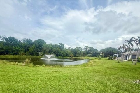 Townhouse in Stuart, Florida 3 bedrooms, 153.94 sq.m. № 2086786 - photo 24