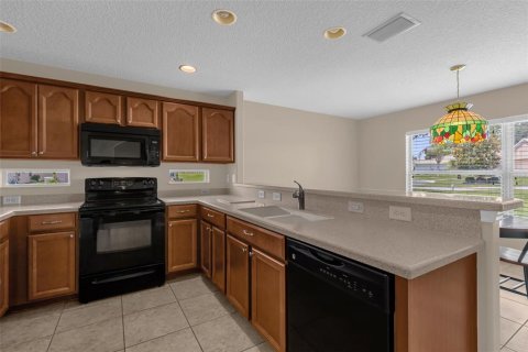 House in Leesburg, Florida 3 bedrooms, 183.76 sq.m. № 2149482 - photo 21