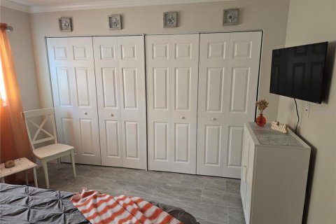 Condominio en alquiler en Treasure Island, Florida, 1 dormitorio, 53.88 m2 № 1816934 - foto 15