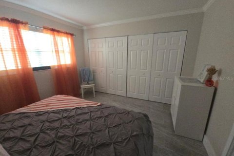 Condominio en alquiler en Treasure Island, Florida, 1 dormitorio, 53.88 m2 № 1816934 - foto 12