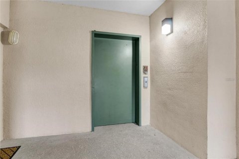 Купить кондоминиум в Киссимми, Флорида 6 комнат, 133.13м2, № 2308304 - фото 23