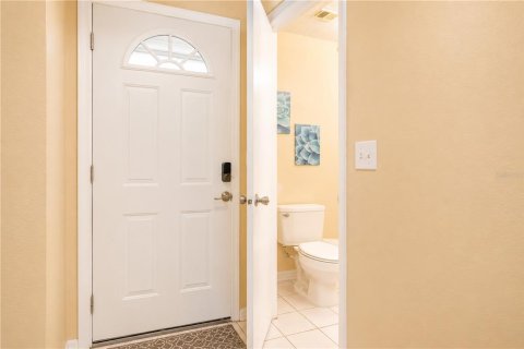 Townhouse in Brandon, Florida 3 bedrooms, 129.51 sq.m. № 2230747 - photo 14