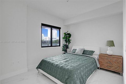 Купить кондоминиум в Майами, Флорида 2 спальни, 165.64м2, № 2056825 - фото 15