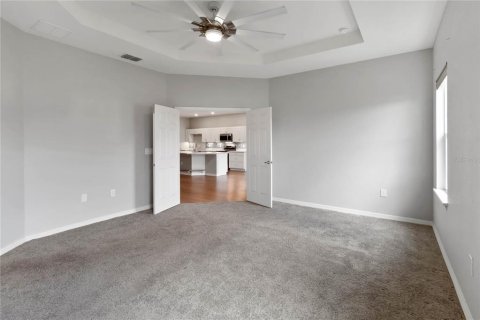 House in Haines City, Florida 4 bedrooms, 188.78 sq.m. № 1878222 - photo 22