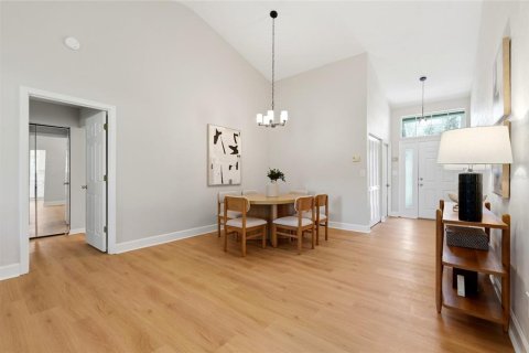 Villa ou maison à vendre à Gainesville, Floride: 3 chambres, 144.83 m2 № 2223248 - photo 5