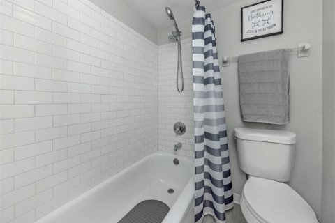 Купить кондоминиум в Энглвуд, Флорида 5 комнат, 99.03м2, № 2100292 - фото 22