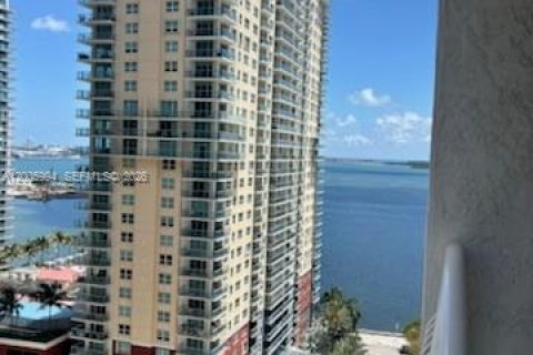 Condo in Miami, Florida № 2070851 - photo 10