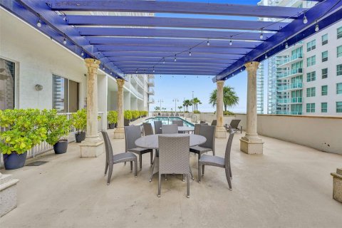 Condo in Miami, Florida № 2070851 - photo 14