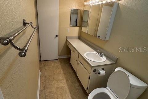 Condo in Orlando, Florida, 2 bedrooms  № 1379751 - photo 7