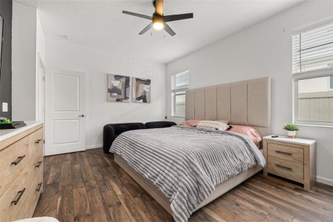 Casa en venta en Davenport, Florida, 4 dormitorios, 247.21 m2 № 2233473 - foto 30