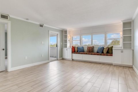 Condominio en venta en Tampa, Florida, 1 dormitorio, 83.24 m2 № 2239338 - foto 12