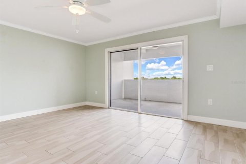 Condominio en venta en Tampa, Florida, 1 dormitorio, 83.24 m2 № 2239338 - foto 18