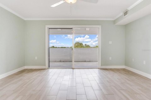 Condominio en venta en Tampa, Florida, 1 dormitorio, 83.24 m2 № 2239338 - foto 19