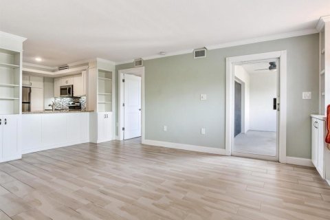 Condominio en venta en Tampa, Florida, 1 dormitorio, 83.24 m2 № 2239338 - foto 17