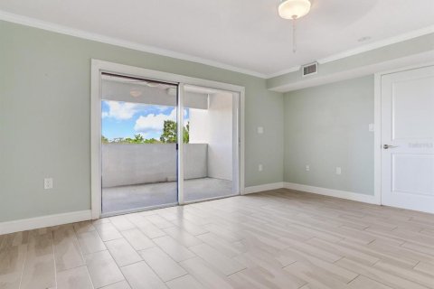 Condominio en venta en Tampa, Florida, 1 dormitorio, 83.24 m2 № 2239338 - foto 24