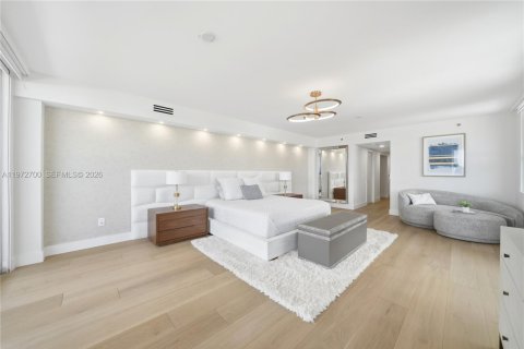 Copropriété à louer à Miami Beach, Floride: 4 chambres, 427.26 m2 № 2041428 - photo 11