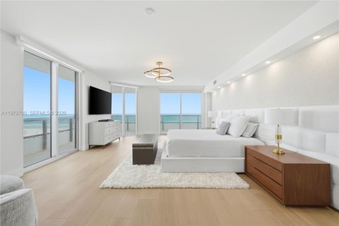 Copropriété à louer à Miami Beach, Floride: 4 chambres, 427.26 m2 № 2041428 - photo 9