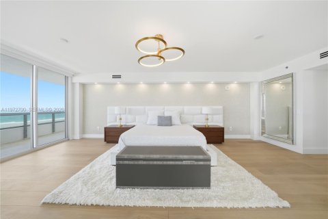 Copropriété à louer à Miami Beach, Floride: 4 chambres, 427.26 m2 № 2041428 - photo 10