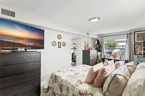 Casa en venta en Hollywood, Florida, 3 dormitorios, 110 m2 № 2153369 - foto 30