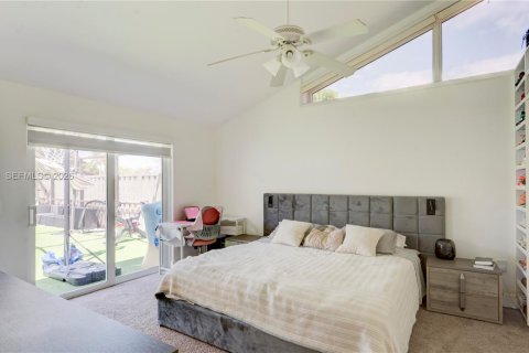 Touwnhouse à vendre à Boca Raton, Floride: 3 chambres, 123.1 m2 № 2068977 - photo 13