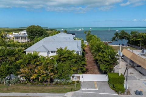 Casa en venta en Islamorada, Village of Islands, Florida, 3 dormitorios, 164.25 m2 № 1992991 - foto 20
