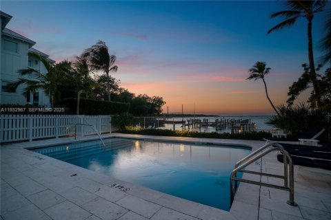 Casa en venta en Islamorada, Village of Islands, Florida, 3 dormitorios, 164.25 m2 № 1992991 - foto 24