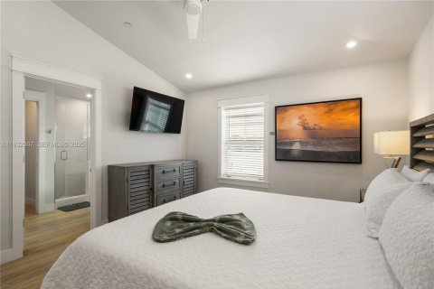 Casa en venta en Islamorada, Village of Islands, Florida, 3 dormitorios, 164.25 m2 № 1992991 - foto 30