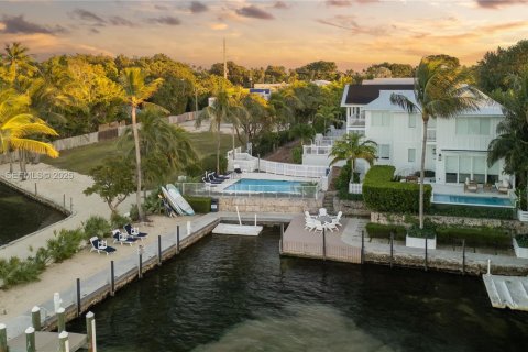 Casa en venta en Islamorada, Village of Islands, Florida, 3 dormitorios, 164.25 m2 № 1992991 - foto 15