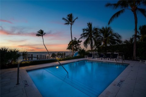 Casa en venta en Islamorada, Village of Islands, Florida, 3 dormitorios, 164.25 m2 № 1992991 - foto 25