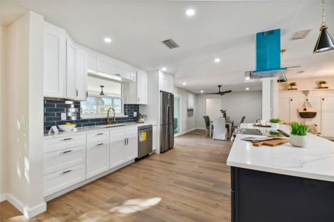 Villa ou maison à vendre à Clearwater, Floride: 3 chambres, 169.36 m2 № 1918634 - photo 20