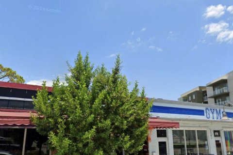 Купить коммерческую недвижимость в Уилтон-Мэнорс, Флорида № 2246791 - фото 3