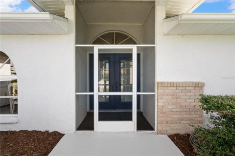 Villa ou maison à vendre à Sarasota, Floride: 3 chambres, 199.28 m2 № 2388175 - photo 4