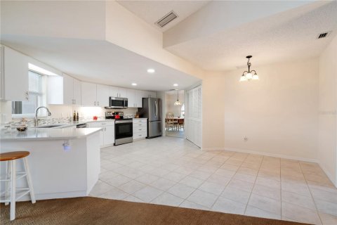 Villa ou maison à vendre à Sarasota, Floride: 3 chambres, 199.28 m2 № 2388175 - photo 12