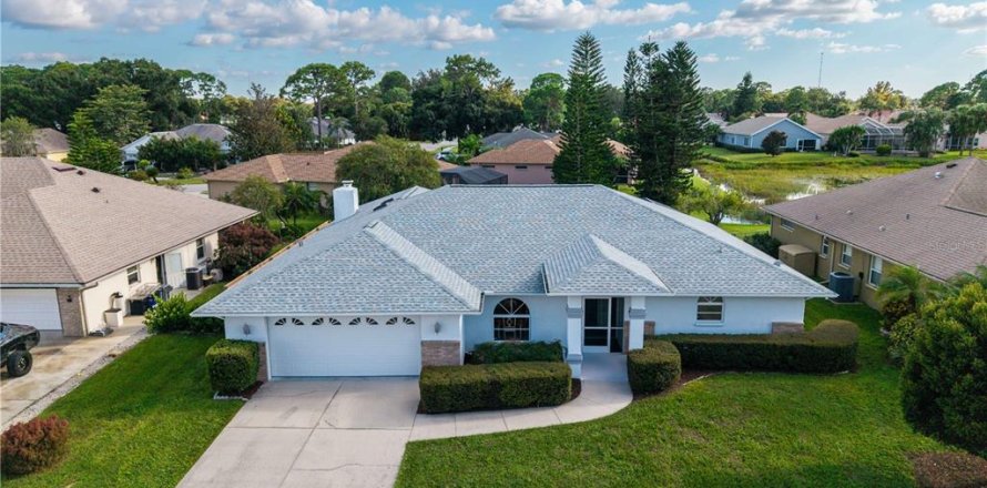 Villa ou maison à Sarasota, Floride 3 chambres, 199.28 m2 № 2388175
