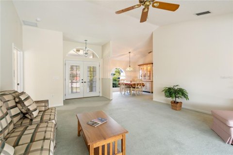 Villa ou maison à vendre à Sarasota, Floride: 3 chambres, 199.28 m2 № 2388175 - photo 8