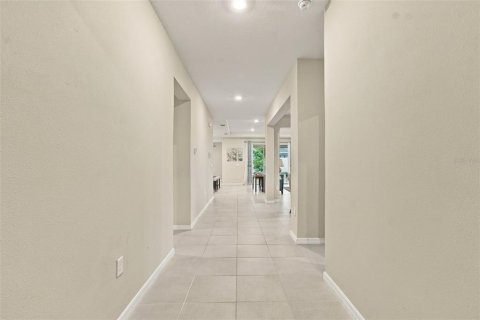 Villa ou maison à vendre à Wesley Chapel, Floride: 4 chambres, 262.73 m2 № 2408364 - photo 27