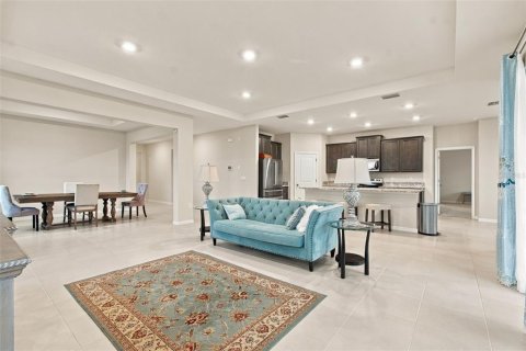 Villa ou maison à vendre à Wesley Chapel, Floride: 4 chambres, 262.73 m2 № 2408364 - photo 16